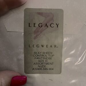 NWT LEGACY LEGWEAR microfiber tights       control top in black
